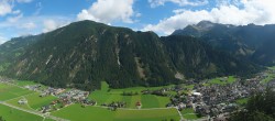 Archiv Foto Webcam Mayrhofen im Zillertal: Blick vom Gasthof Zimmereben 13:00