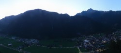 Archiv Foto Webcam Mayrhofen im Zillertal: Blick vom Gasthof Zimmereben 05:00