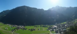 Archived image Webcam Mayrhofen im Zillertal: Zimmereben 09:00