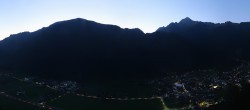 Archiv Foto Webcam Mayrhofen im Zillertal: Blick vom Gasthof Zimmereben 05:00