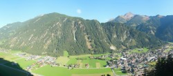 Archiv Foto Webcam Mayrhofen im Zillertal: Blick vom Gasthof Zimmereben 15:00