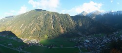 Archiv Foto Webcam Mayrhofen im Zillertal: Blick vom Gasthof Zimmereben 15:00