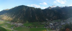 Archiv Foto Webcam Mayrhofen im Zillertal: Blick vom Gasthof Zimmereben 13:00