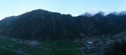 Archived image Webcam Mayrhofen im Zillertal: Zimmereben 15:00