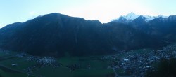 Archiv Foto Webcam Mayrhofen im Zillertal: Blick vom Gasthof Zimmereben 07:00