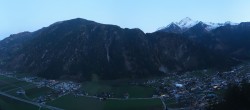 Archiv Foto Webcam Mayrhofen im Zillertal: Blick vom Gasthof Zimmereben 16:00