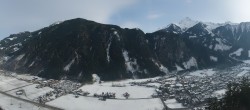 Archiv Foto Webcam Mayrhofen im Zillertal: Blick vom Gasthof Zimmereben 12:00