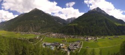 Archiv Foto Webcam Blick auf Längenfeld 11:00