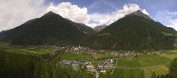 Archiv Foto Webcam Blick auf Längenfeld 15:00