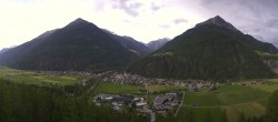 Archiv Foto Webcam Blick auf Längenfeld 19:00