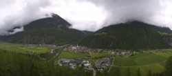 Archiv Foto Webcam Blick auf Längenfeld 17:00