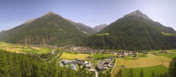 Archiv Foto Webcam Blick auf Längenfeld 11:00
