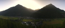 Archiv Foto Webcam Blick auf Längenfeld 05:00