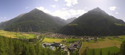 Archiv Foto Webcam Blick auf Längenfeld 09:00