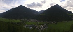 Archiv Foto Webcam Blick auf Längenfeld 07:00