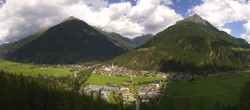 Archiv Foto Webcam Blick auf Längenfeld 15:00