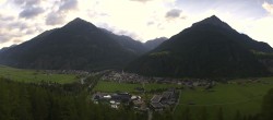 Archiv Foto Webcam Blick auf Längenfeld 05:00