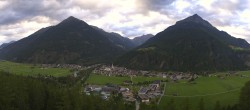 Archiv Foto Webcam Blick auf Längenfeld 05:00