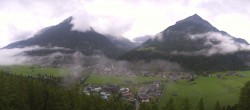 Archiv Foto Webcam Blick auf Längenfeld 05:00