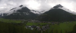 Archiv Foto Webcam Blick auf Längenfeld 07:00
