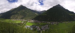 Archiv Foto Webcam Blick auf Längenfeld 13:00