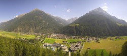Archiv Foto Webcam Blick auf Längenfeld 11:00