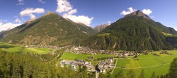 Archiv Foto Webcam Blick auf Längenfeld 13:00