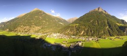 Archiv Foto Webcam Blick auf Längenfeld 15:00