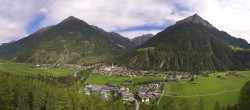 Archiv Foto Webcam Blick auf Längenfeld 13:00