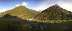 Archiv Foto Webcam Blick auf Längenfeld 13:00