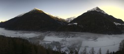 Archiv Foto Webcam Blick auf Längenfeld 08:00