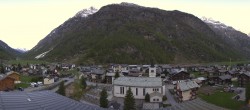 Archiv Foto Webcam Täsch im Mattertal 05:00