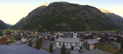 Archiv Foto Webcam Täsch im Mattertal 06:00