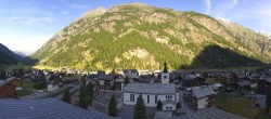 Archiv Foto Webcam Täsch im Mattertal 07:00
