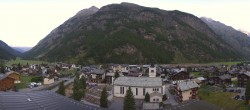 Archiv Foto Webcam Täsch im Mattertal 05:00