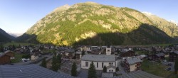Archiv Foto Webcam Täsch im Mattertal 07:00