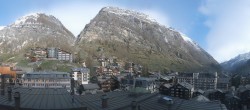 Archived image Webcam Panorama Hotel Zermatterhof 07:00