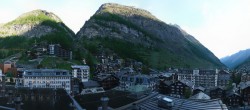Archiv Foto Webcam Panorama Zermatterhof 06:00