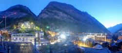 Archiv Foto Webcam Panorama Zermatterhof 03:00
