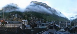 Archiv Foto Webcam Panorama Zermatterhof 06:00