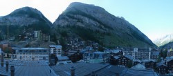 Archiv Foto Webcam Panorama Zermatterhof 17:00