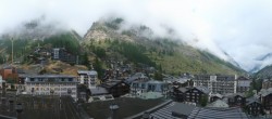 Archived image Webcam Panorama Hotel Zermatterhof 09:00