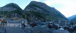 Archiv Foto Webcam Panorama Zermatterhof 05:00