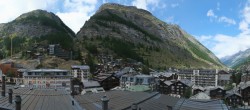 Archiv Foto Webcam Panorama Zermatterhof 13:00