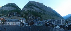 Archiv Foto Webcam Panorama Zermatterhof 06:00