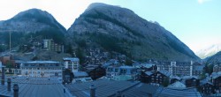 Archiv Foto Webcam Panorama Zermatterhof 17:00