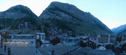 Archiv Foto Webcam Panorama Zermatterhof 19:00