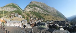 Archiv Foto Webcam Panorama Zermatterhof 07:00
