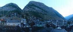 Archiv Foto Webcam Panorama Zermatterhof 06:00