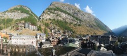 Archiv Foto Webcam Panorama Zermatterhof 07:00